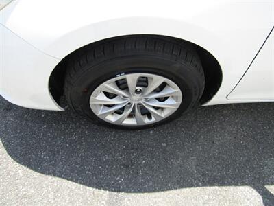 2016 Toyota Camry LE,CONV PKG,RVC,SILVER CERTIFIED   - Photo 16 - Haddon Twp, NJ 08107