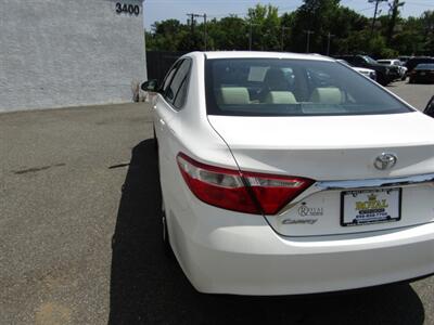 2016 Toyota Camry LE,CONV PKG,RVC,SILVER CERTIFIED   - Photo 27 - Haddon Twp, NJ 08107