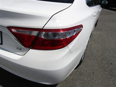 2016 Toyota Camry LE,CONV PKG,RVC,SILVER CERTIFIED   - Photo 26 - Haddon Twp, NJ 08107