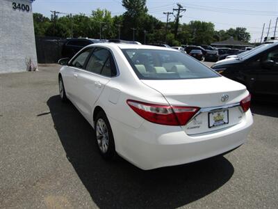 2016 Toyota Camry LE,CONV PKG,RVC,SILVER CERTIFIED   - Photo 5 - Haddon Twp, NJ 08107