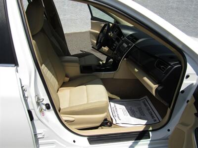 2016 Toyota Camry LE,CONV PKG,RVC,SILVER CERTIFIED   - Photo 43 - Haddon Twp, NJ 08107