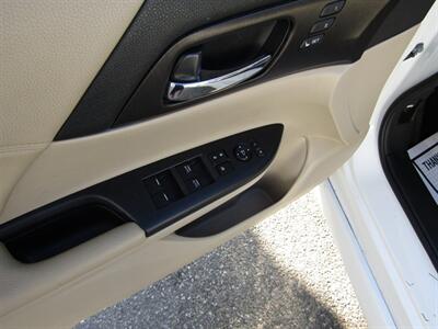2015 Honda Accord TOURING,NAV,DR ASST. PKG,CONV PKG,SILVER CERTIFIED   - Photo 36 - Haddon Twp, NJ 08107