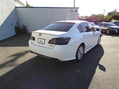 2015 Honda Accord TOURING,NAV,DR ASST. PKG,CONV PKG,SILVER CERTIFIED   - Photo 7 - Haddon Twp, NJ 08107