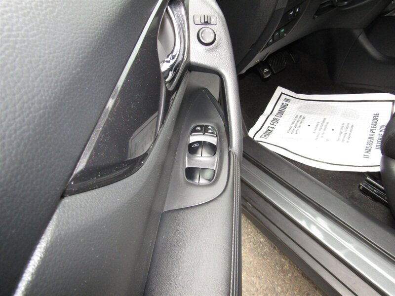 2018 Nissan Rogue AWD,TOURING,NAV,PANO,TECH PKG,RVC,SILVER CERTIFIED - Photo 15 - Haddon Twp, NJ 08107