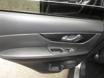 2018 Nissan Rogue AWD,TOURING,NAV,PANO,TECH PKG,RVC,SILVER CERTIFIED - Photo 18 - Haddon Twp, NJ 08107