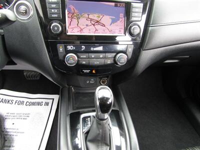 2018 Nissan Rogue AWD,TOURING,NAV,PANO,TECH PKG,RVC,SILVER CERTIFIED - Photo 35 - Haddon Twp, NJ 08107
