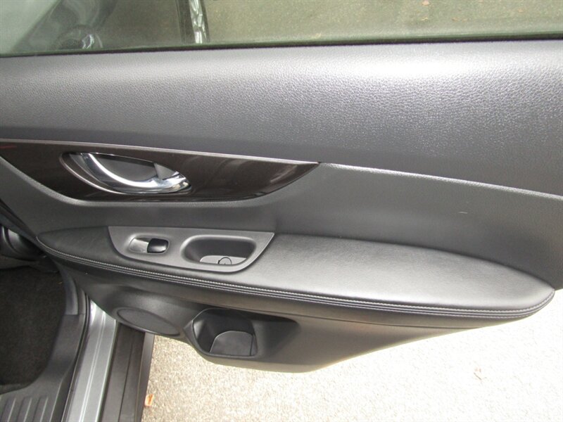 2018 Nissan Rogue AWD,TOURING,NAV,PANO,TECH PKG,RVC,SILVER CERTIFIED - Photo 24 - Haddon Twp, NJ 08107