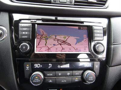 2018 Nissan Rogue AWD,TOURING,NAV,PANO,TECH PKG,RVC,SILVER CERTIFIED - Photo 33 - Haddon Twp, NJ 08107