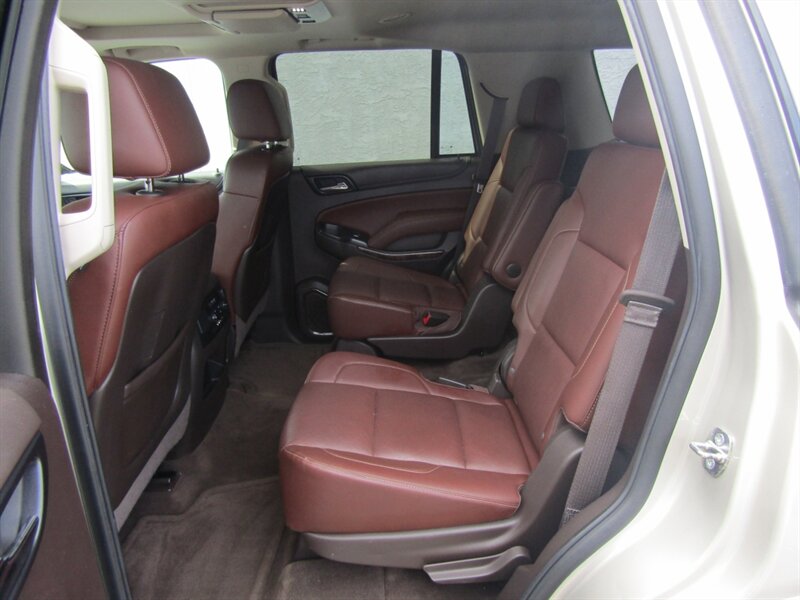 2015 Chevrolet Tahoe LTZ ,4X4,NAV,CONV PKG,SILVER CERTIFIED - Photo 14 - Haddon Twp, NJ 08107