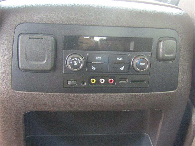2015 Chevrolet Tahoe LTZ ,4X4,NAV,CONV PKG,SILVER CERTIFIED - Photo 35 - Haddon Twp, NJ 08107