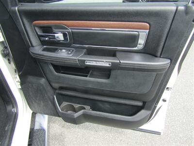 2017 RAM 1500 Laramie - Photo 17 - Haddon Twp, NJ 08107