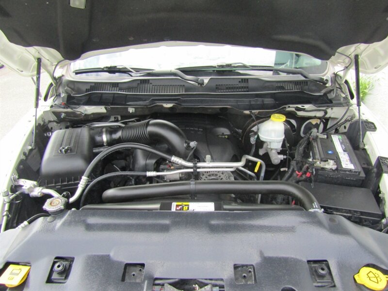 2017 RAM 1500 Laramie - Photo 36 - Haddon Twp, NJ 08107