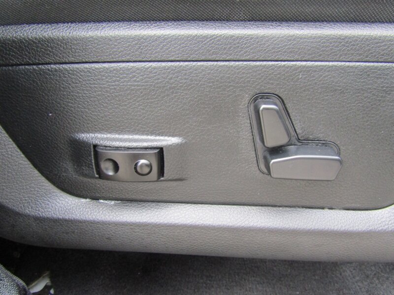 2017 RAM 1500 Laramie - Photo 16 - Haddon Twp, NJ 08107