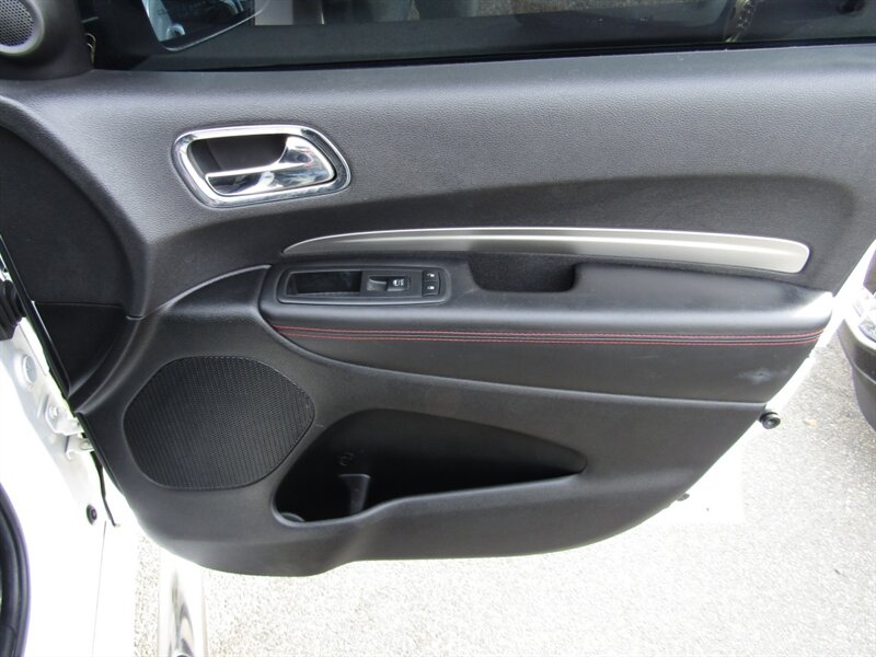 2015 Dodge Durango R/T - Photo 24 - Haddon Twp, NJ 08107