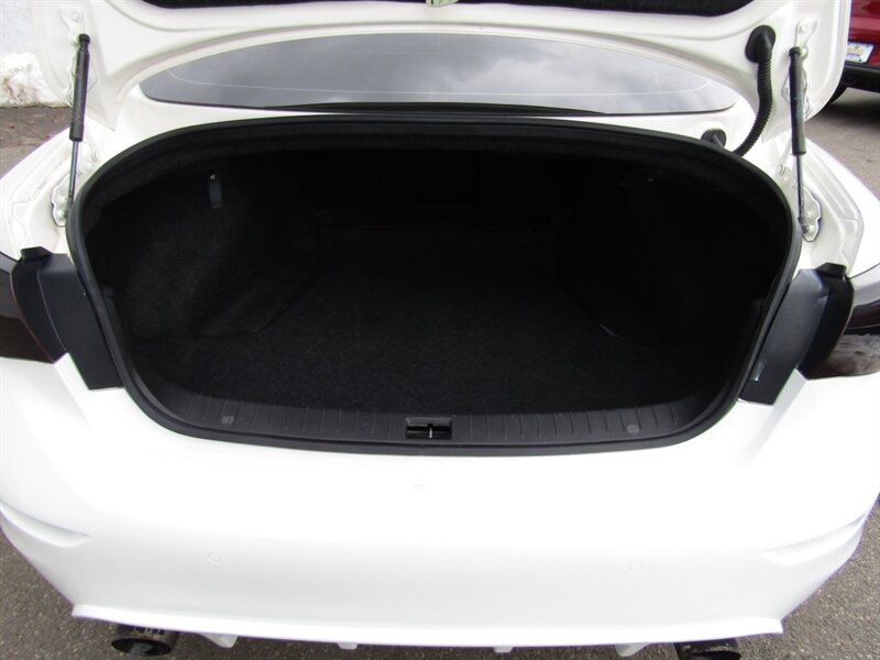 2017 INFINITI Q50 SPORT,AWD .TECH PKG,RVC,CONV PKG,SILVER CERTIFIED - Photo 18 - Haddon Twp, NJ 08107