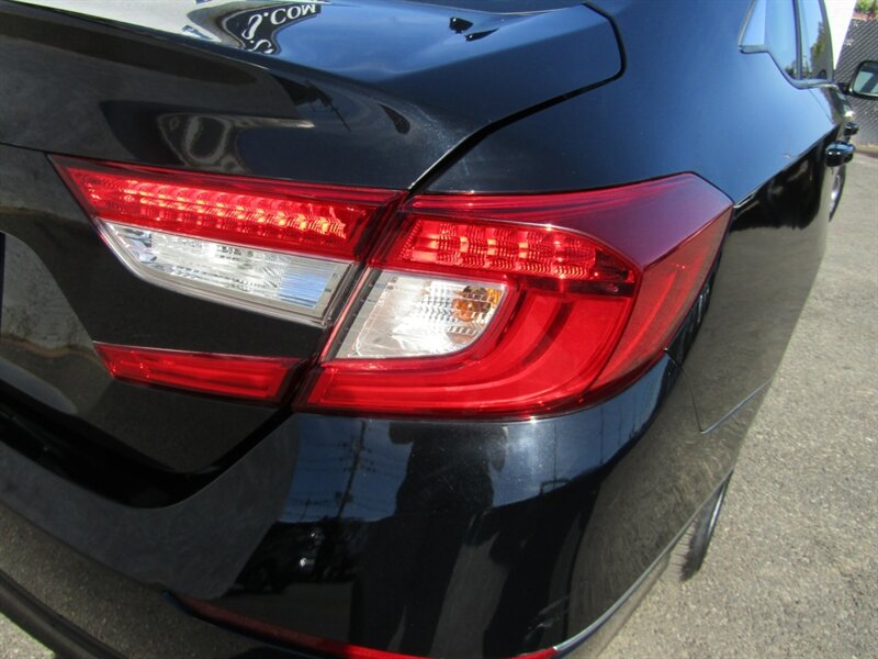 2019 Honda Accord EX-L,TECH PKG,COMFORT PKG,RVC,SILVER CERTIFIED - Photo 12 - Haddon Twp, NJ 08107