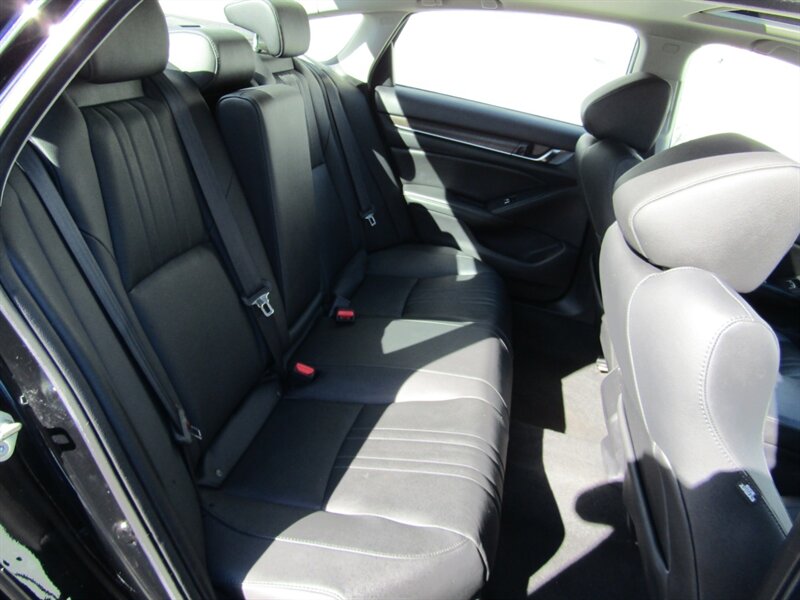 2019 Honda Accord EX-L,TECH PKG,COMFORT PKG,RVC,SILVER CERTIFIED - Photo 18 - Haddon Twp, NJ 08107