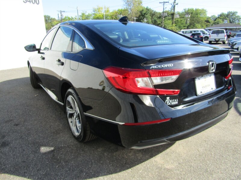 2019 Honda Accord EX-L photo 3