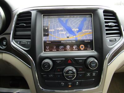 2014 Jeep Grand Cherokee OVERLAND,AWD,CONV PKG,PANO,SILVER CERTIFIED   - Photo 30 - Haddon Twp, NJ 08107