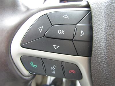 2014 Jeep Grand Cherokee OVERLAND,AWD,CONV PKG,PANO,SILVER CERTIFIED   - Photo 25 - Haddon Twp, NJ 08107