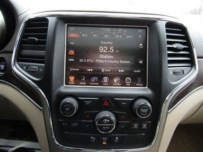 2014 Jeep Grand Cherokee OVERLAND,AWD,CONV PKG,PANO,SILVER CERTIFIED   - Photo 29 - Haddon Twp, NJ 08107