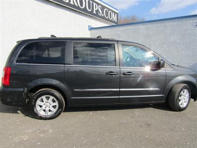 2012 Chrysler Town & Country TOURING,DVD,PWR PKG,CONV PKG,   - Photo 14 - Haddon Twp, NJ 08107