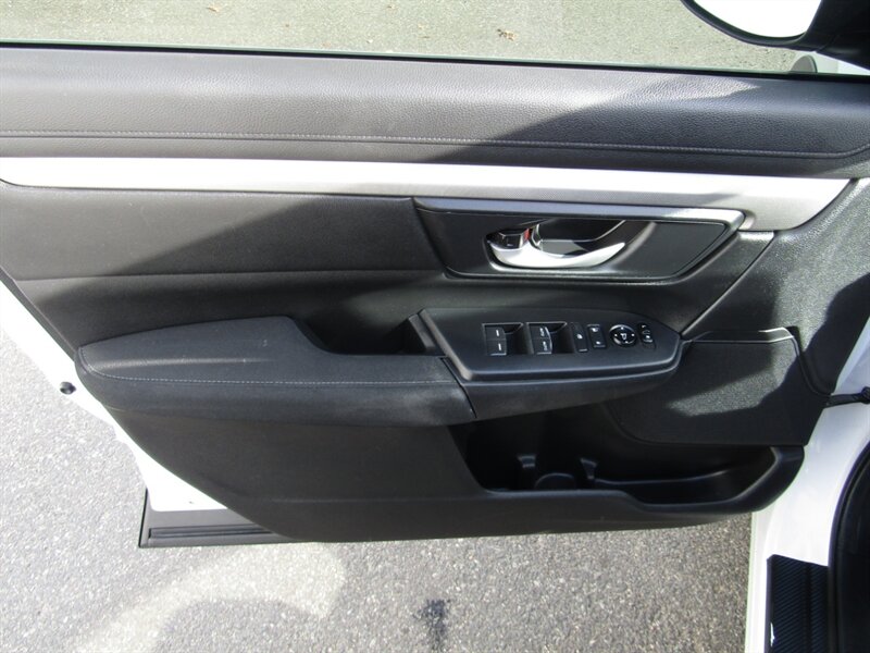 2021 Honda CR-V SE,AWD,,TECH PKG,CONV PKG,RVC,SILVER CERTIFIED - Photo 9 - Haddon Twp, NJ 08107