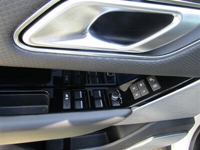 2020 Land Rover Range Rover Velar P340 R-Dynamic S   - Photo 11 - Haddon Twp, NJ 08107