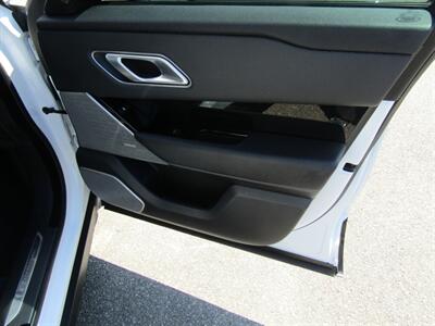 2020 Land Rover Range Rover Velar P340 R-Dynamic S   - Photo 19 - Haddon Twp, NJ 08107
