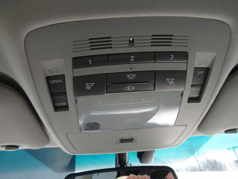 2011 Lexus RX AWD,NAV,PREM PKG,COMFORT PKG,SILVER CERTIFIED - Photo 31 - Haddon Twp, NJ 08107