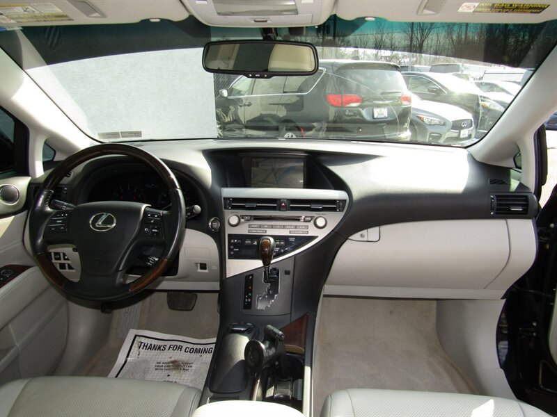 2011 Lexus RX AWD,NAV,PREM PKG,COMFORT PKG,SILVER CERTIFIED - Photo 35 - Haddon Twp, NJ 08107
