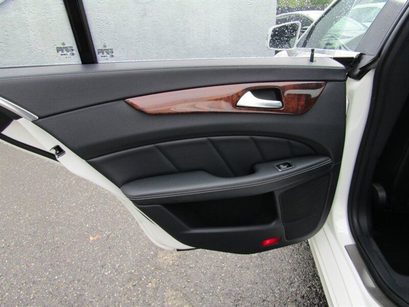 2014 Mercedes-Benz CLS CLS550 4MATIC - Photo 17 - Haddon Twp, NJ 08107
