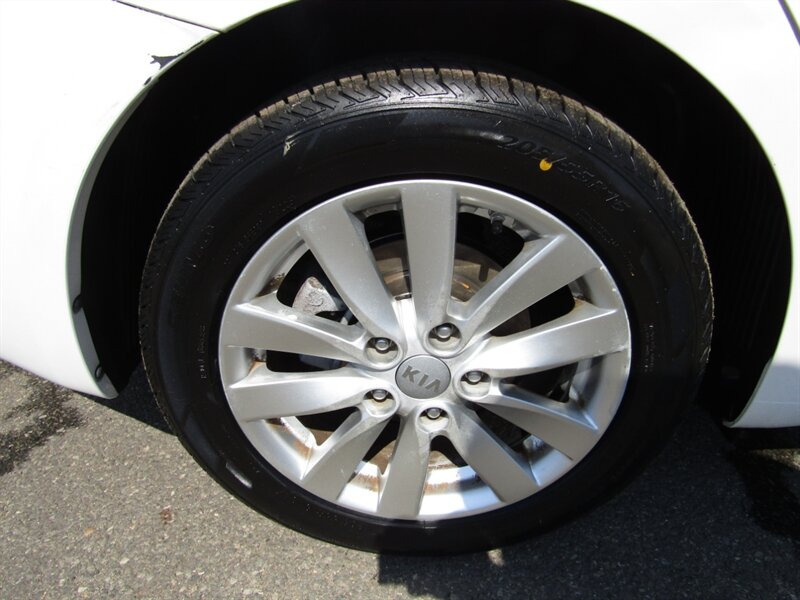 2014 Kia Forte EX,CONV PKG.PWR PKG,SILVER CERTIFIED - Photo 38 - Haddon Twp, NJ 08107