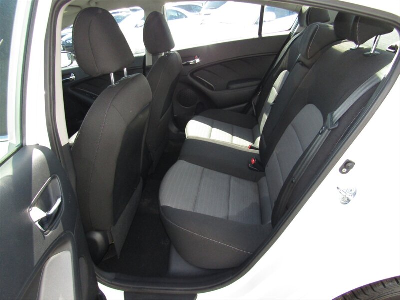 2014 Kia Forte EX,CONV PKG.PWR PKG,SILVER CERTIFIED - Photo 16 - Haddon Twp, NJ 08107