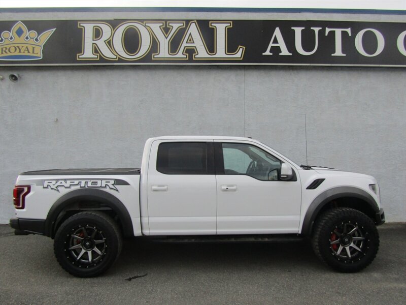 2018 Ford F-150 RAPTOR,4X4.TECH PKG,LEFTED,PANO,,SILVER CERTIFIED - Photo 2 - Haddon Twp, NJ 08107
