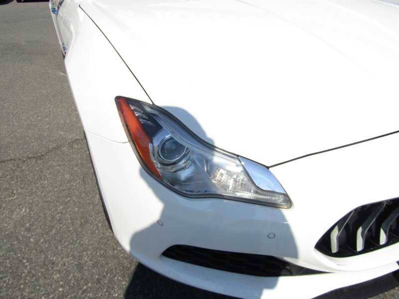 2017 Maserati Quattroporte AWD,NAV,COMFORT PKG,RVC,SILVER CERTIFIED - Photo 9 - Haddon Twp, NJ 08107