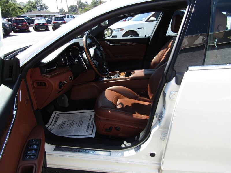 2017 Maserati Quattroporte AWD,NAV,COMFORT PKG,RVC,SILVER CERTIFIED - Photo 35 - Haddon Twp, NJ 08107