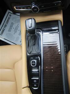 2017 Volvo XC90 T6 AWD,DR.ASST PKG,TECH PKG,RVC,SILVER CERTIFIED   - Photo 35 - Haddon Twp, NJ 08107