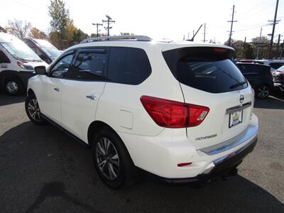 2017 Nissan Pathfinder SL,AWD,7 PASS,CONV PKG,RVC,SILVER CERTIFIED   - Photo 3 - Haddon Twp, NJ 08107