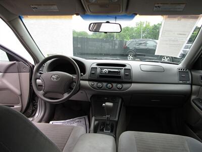 2005 Toyota Camry CONV PKG,PWR PKG,SILVER CERTIFIED   - Photo 38 - Haddon Twp, NJ 08107