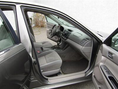 2005 Toyota Camry CONV PKG,PWR PKG,SILVER CERTIFIED   - Photo 35 - Haddon Twp, NJ 08107