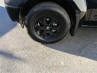 2015 Nissan Frontier PRO-4X   - Photo 14 - Haddon Twp, NJ 08107