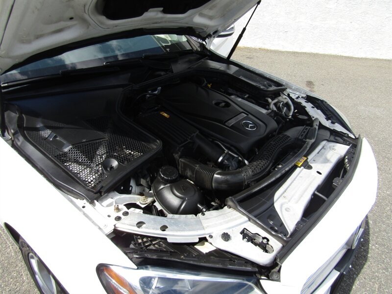 2017 Mercedes Benz C 300 4MATIC photo 52