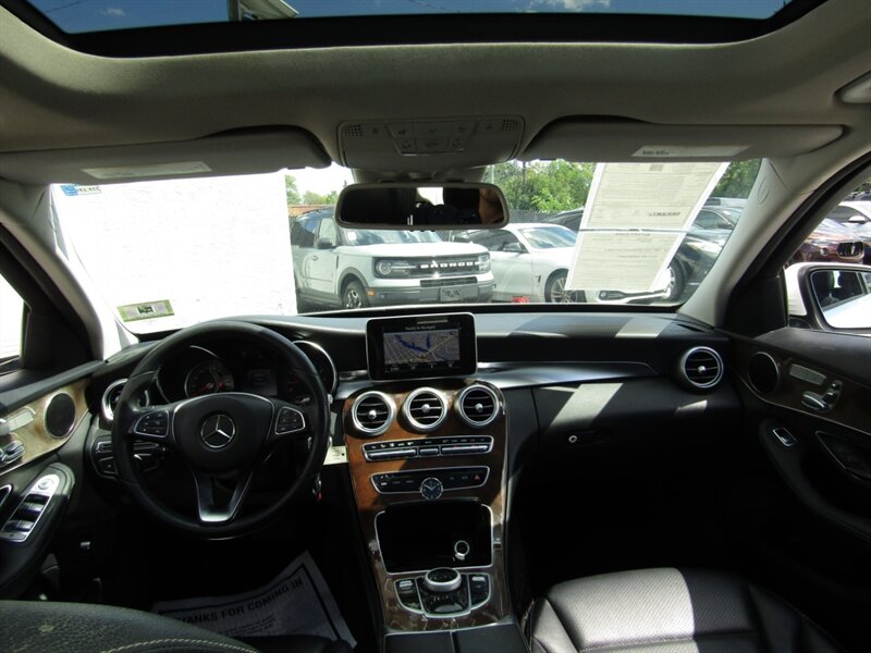 2017 Mercedes Benz C 300 4MATIC photo 50