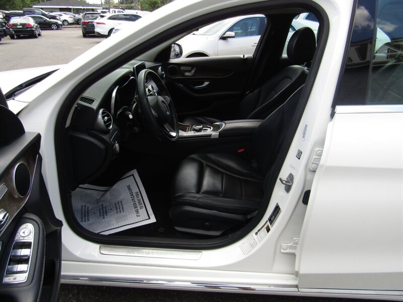 2017 Mercedes Benz C 300 4MATIC photo 30