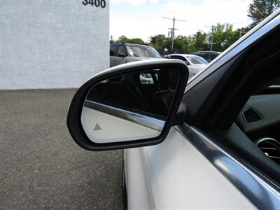 2017 Mercedes-Benz AWD,NAV,PREM 1 PKG,PANOROOF ,SILVER CERTIFIED   - Photo 20 - Haddon Twp, NJ 08107