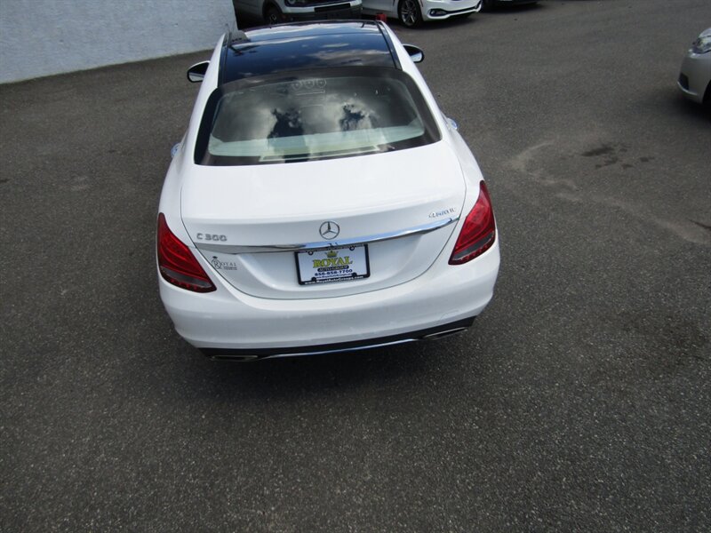 2017 Mercedes Benz C 300 4MATIC photo 26