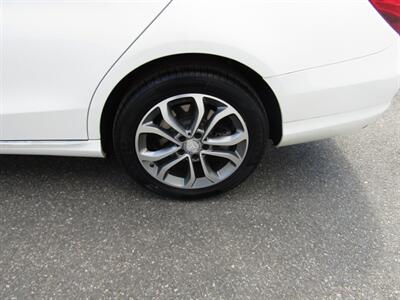 2017 Mercedes-Benz AWD,NAV,PREM 1 PKG,PANOROOF ,SILVER CERTIFIED   - Photo 14 - Haddon Twp, NJ 08107