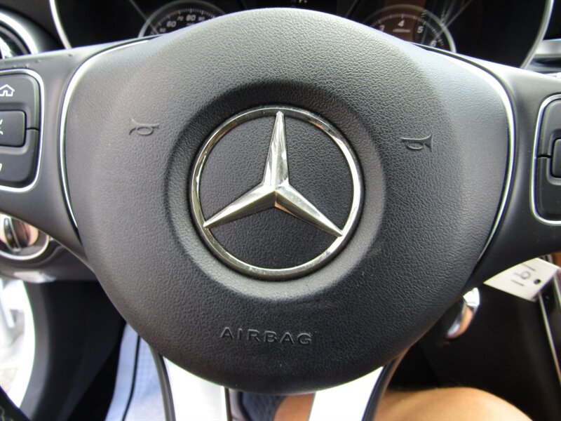 2017 Mercedes Benz C 300 4MATIC photo 38
