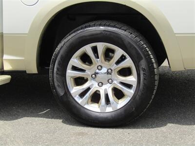 2017 RAM 1500 4X4,NAV,LEATHER,SUNROOF,SILVER CERTIFIED   - Photo 33 - Haddon Twp, NJ 08107
